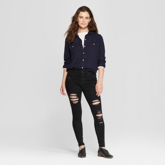 Cozy blue plaid Long Sleeve Drapey Shirt 🧥❄️☃️ - Picture 5 of 8